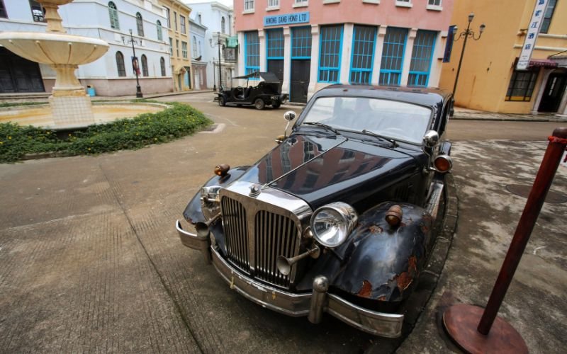 Addams Family Car