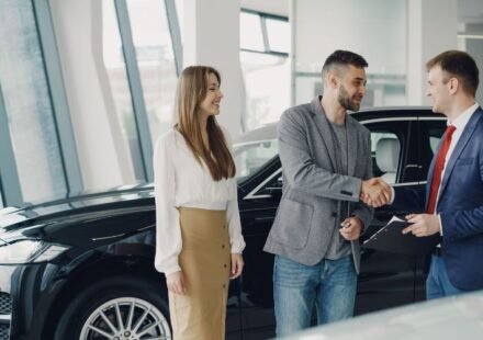 How to Buy a Used Car From a Dealer