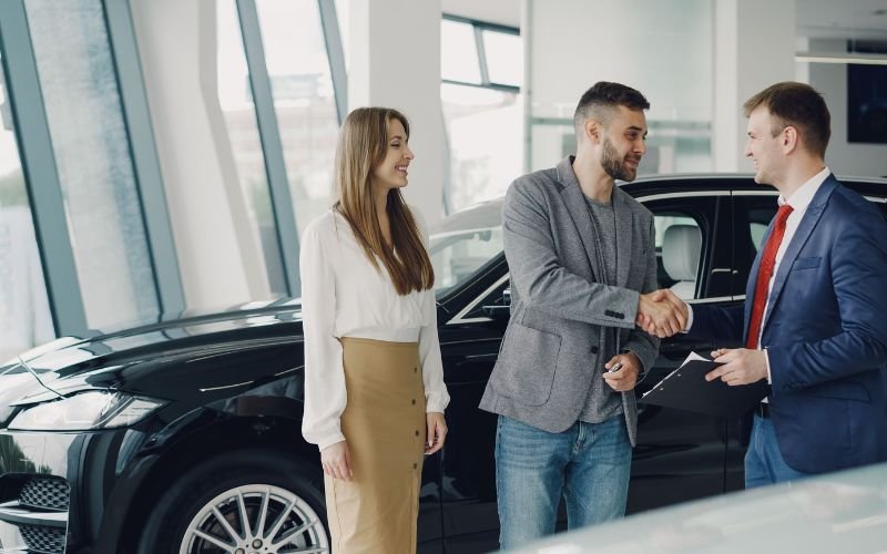 How to Buy a Used Car From a Dealer